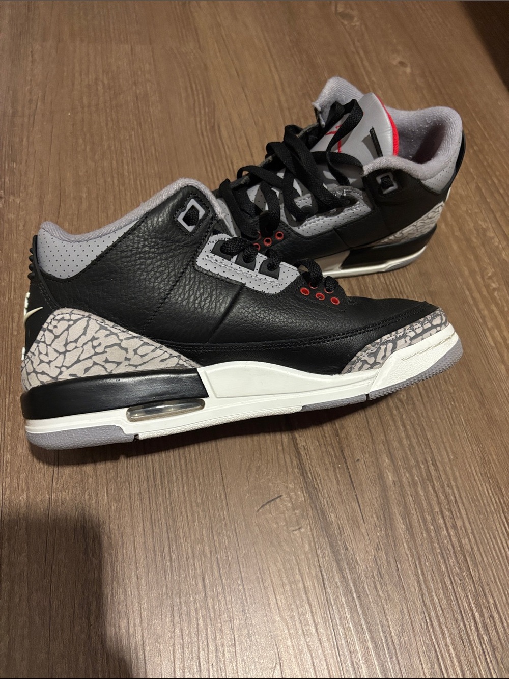 Air Jordan 3 Retro OG ‘Black Cement’ 2024